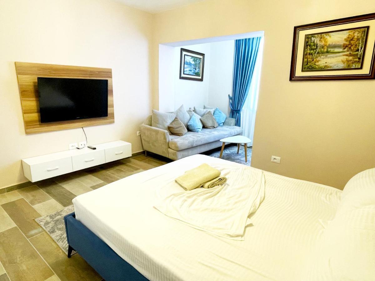 Peace Apartments ดูร์เรส ภายนอก รูปภาพ