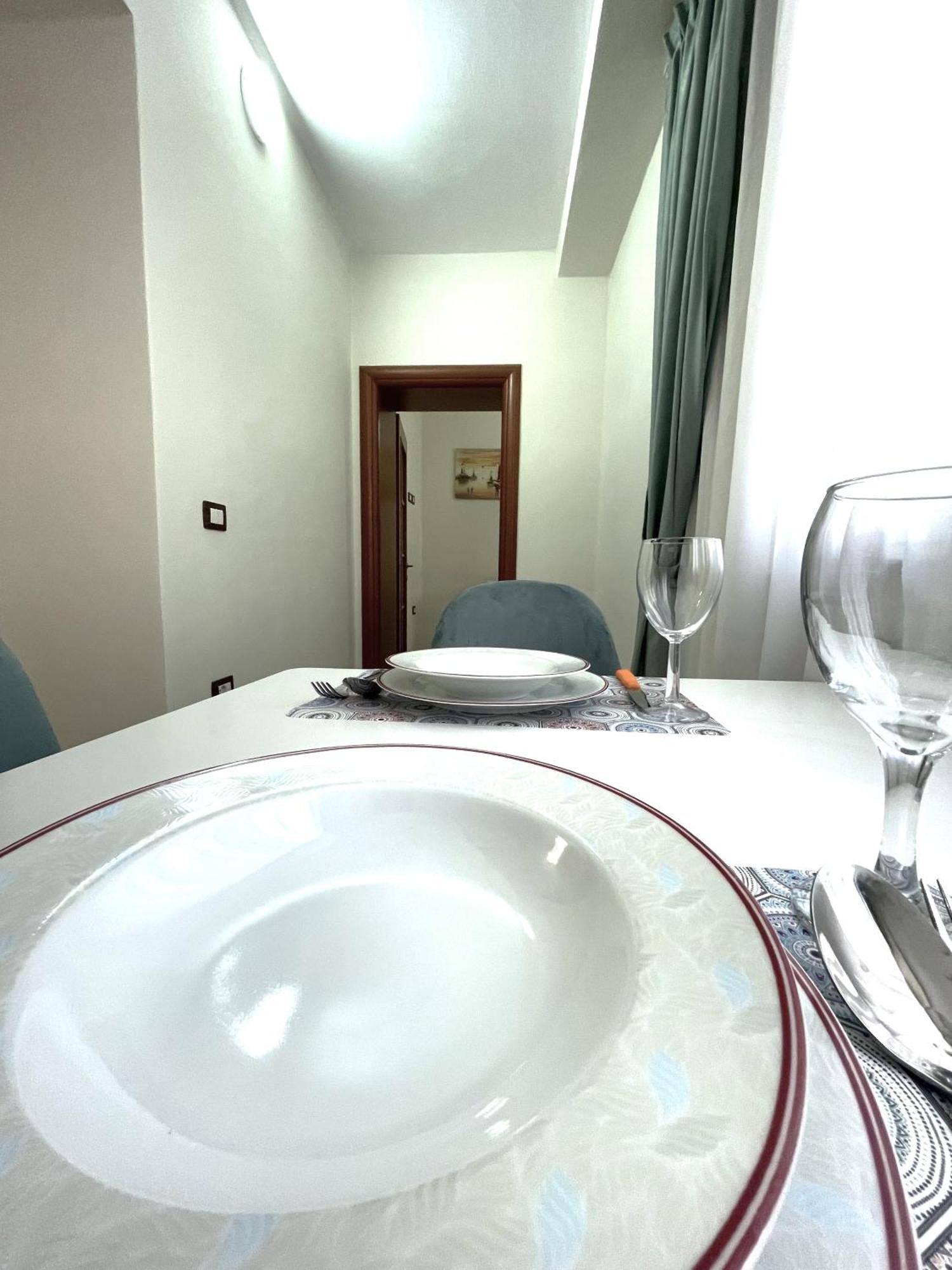 Peace Apartments ดูร์เรส ภายนอก รูปภาพ